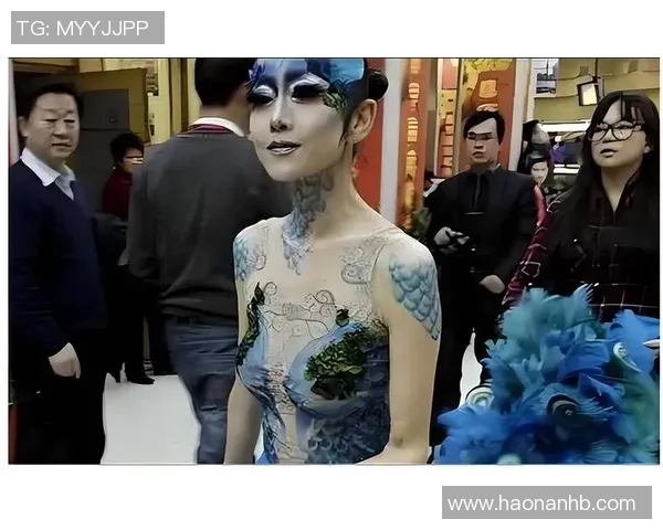人体彩绘艺术与足球明星的完美结合展现运动之美与创意之魂 人体彩绘艺术与足球明星的完美结合展现运动之美与创意之魂