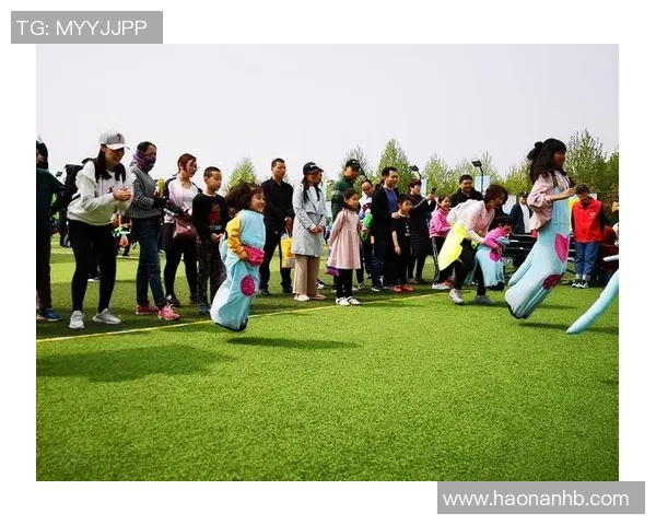 家庭欢聚时光桌上足球带来的快乐与亲密互动