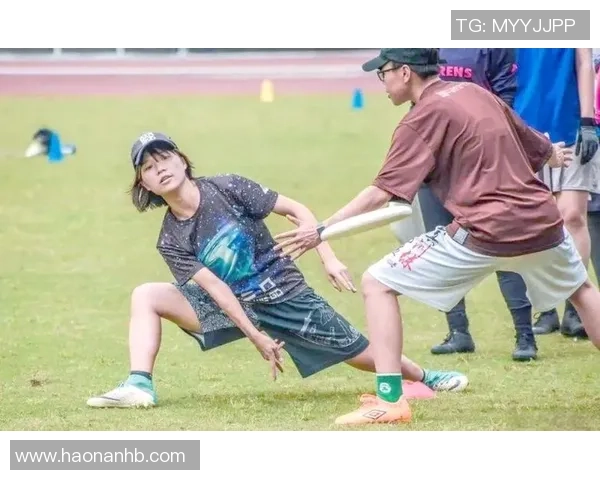 杭州飞盘队引领运动潮流的节奏革新与团队精神探索