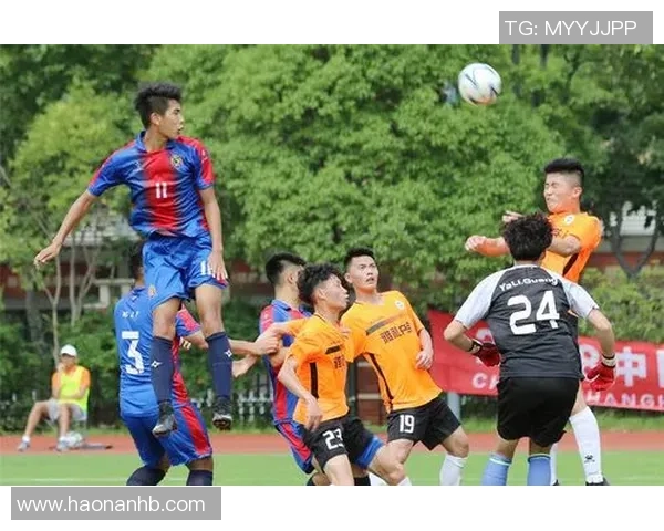 蜻蜓足球:探索青少年足球发展的新模式与未来潜力 蜻蜓足球:探索青少年足球发展的新模式与未来潜力