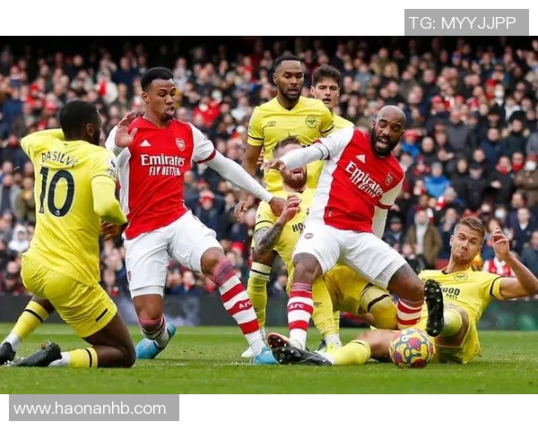 足球战木的魅力与策略解析：如何在比赛中运用战木提升球队实力与战术水平